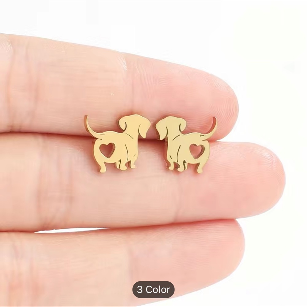 Cute 🐾 DOG Shaped Stud Earrings.